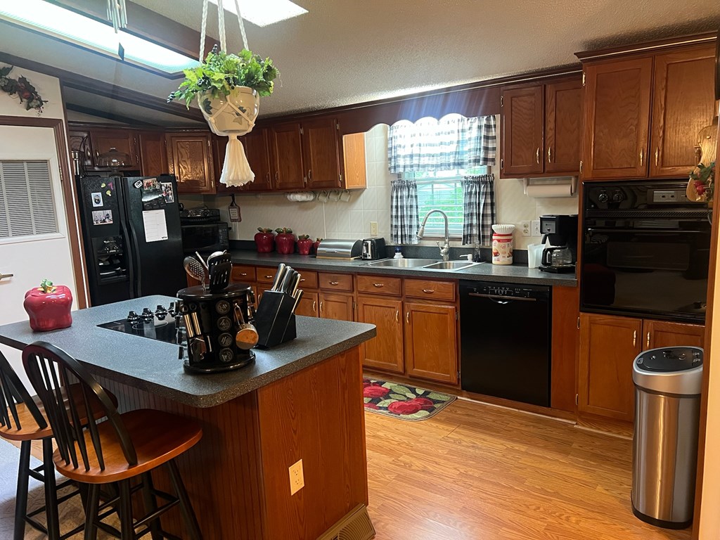 1019 Summerlee Ave, Oak Hill, West Virginia image 4