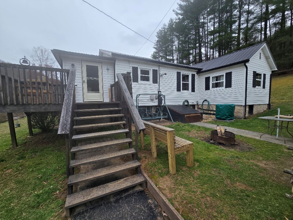 884 Upper Rock Creek Rd, Rock Creek, West Virginia image 6