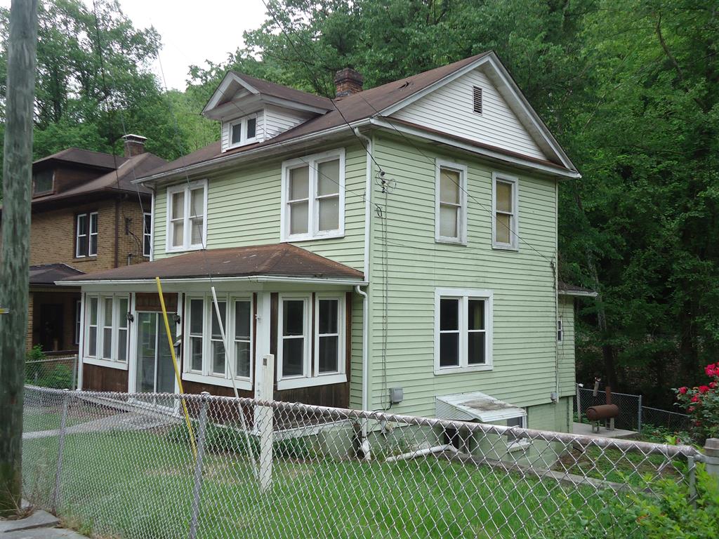 149 Summers Street, Welch, West Virginia image 2