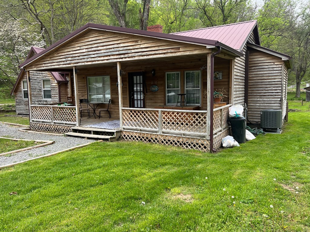 120 Wickham Street, Alderson, West Virginia image 21