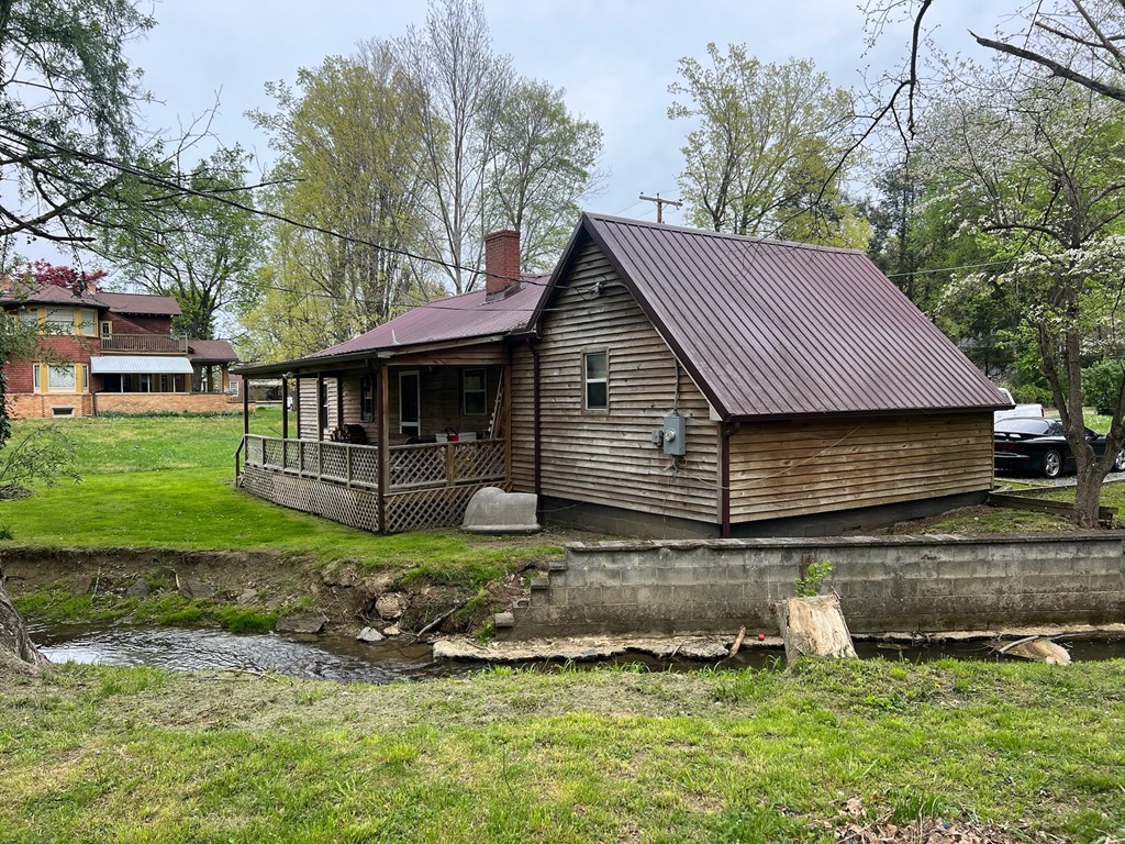 120 Wickham Street, Alderson, West Virginia image 26