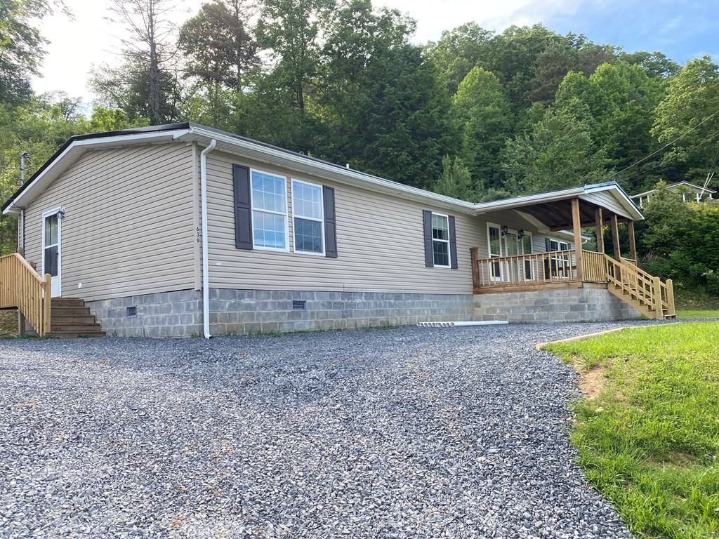 639 Mc Graws Road, Saulsville, West Virginia image 3