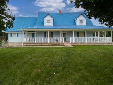 Homes For Sale - Residential<br/> Mt. Hope, WV 25880