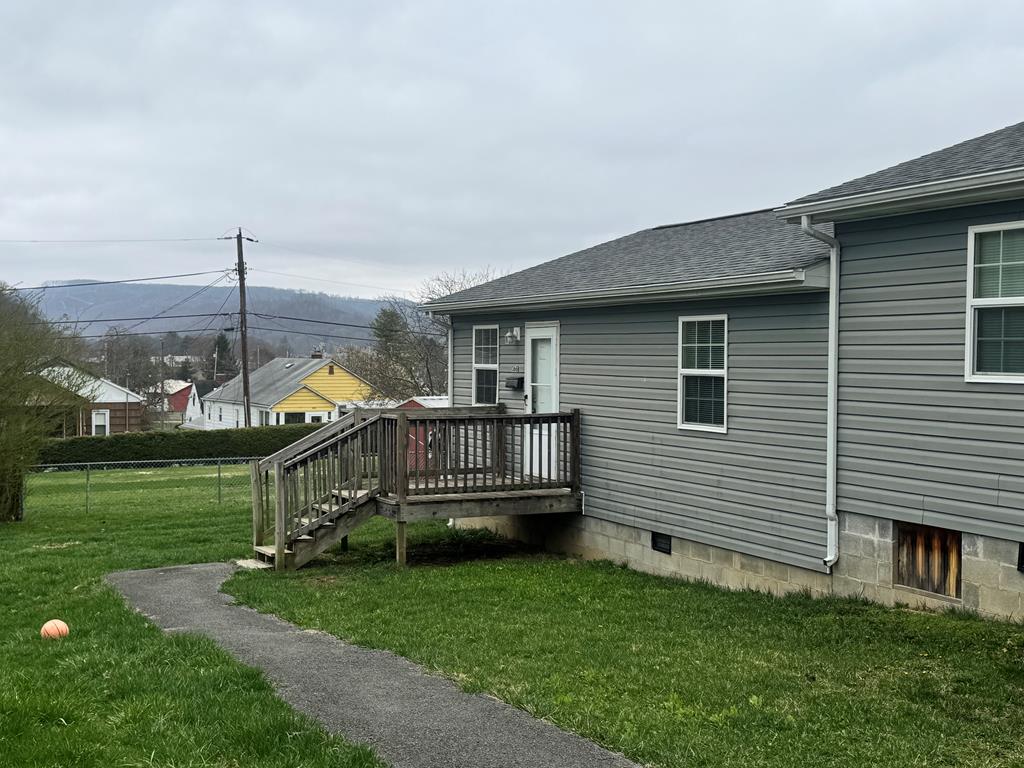 366 Twelfth St, Rainelle, West Virginia image 4
