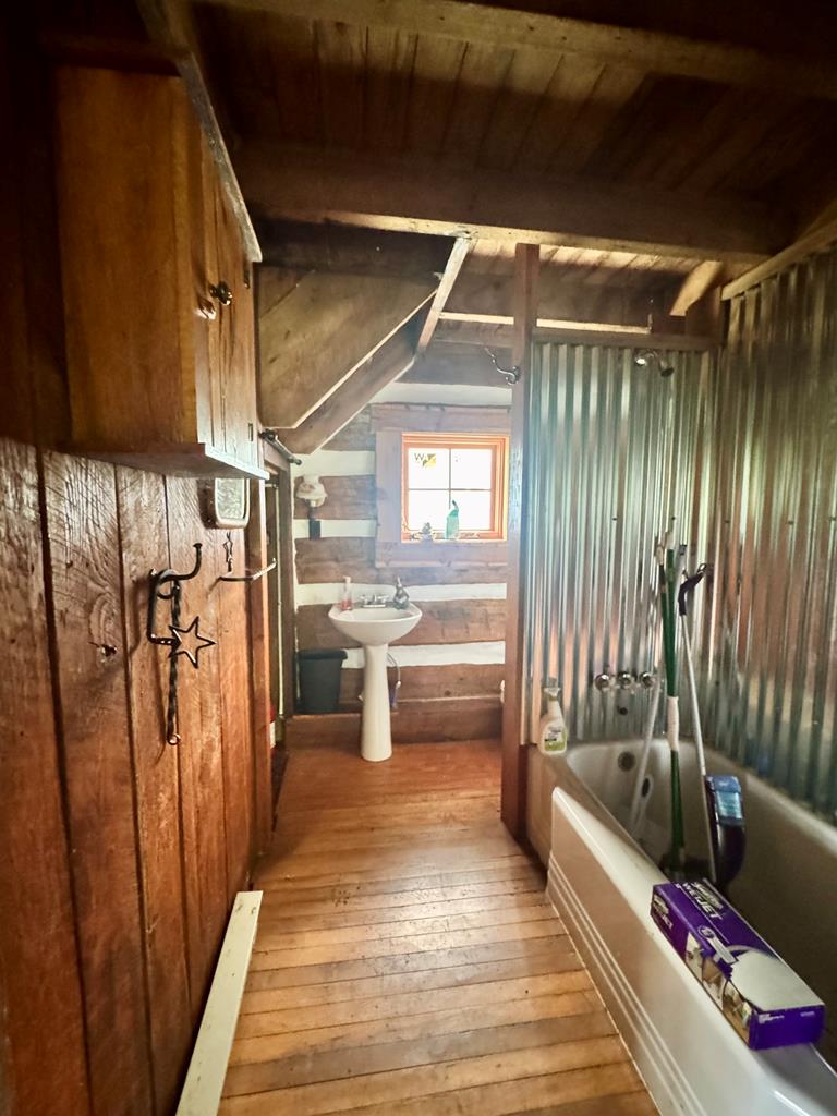 1476 Bal Noble Rd, Hinton, West Virginia image 42