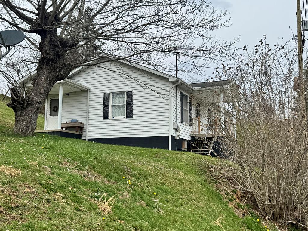 109 Caldwell St, Beckley, West Virginia image 3