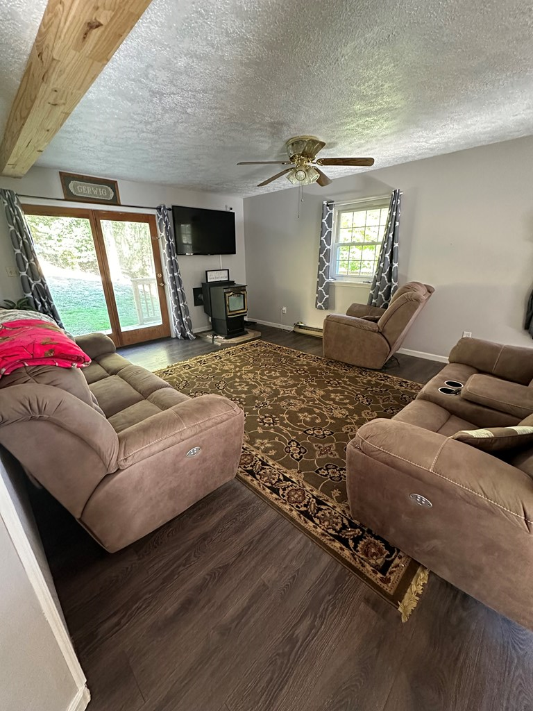 179 Fox Ave, Ansted, West Virginia image 13