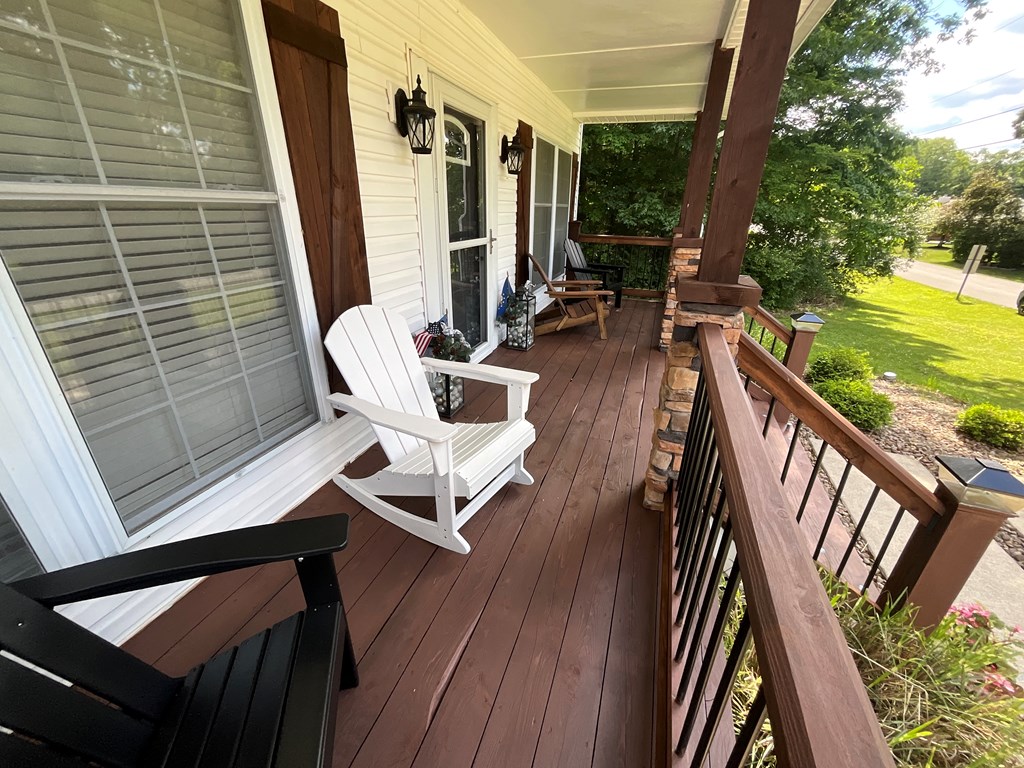 214 Brookiridge Drive - Photo 3