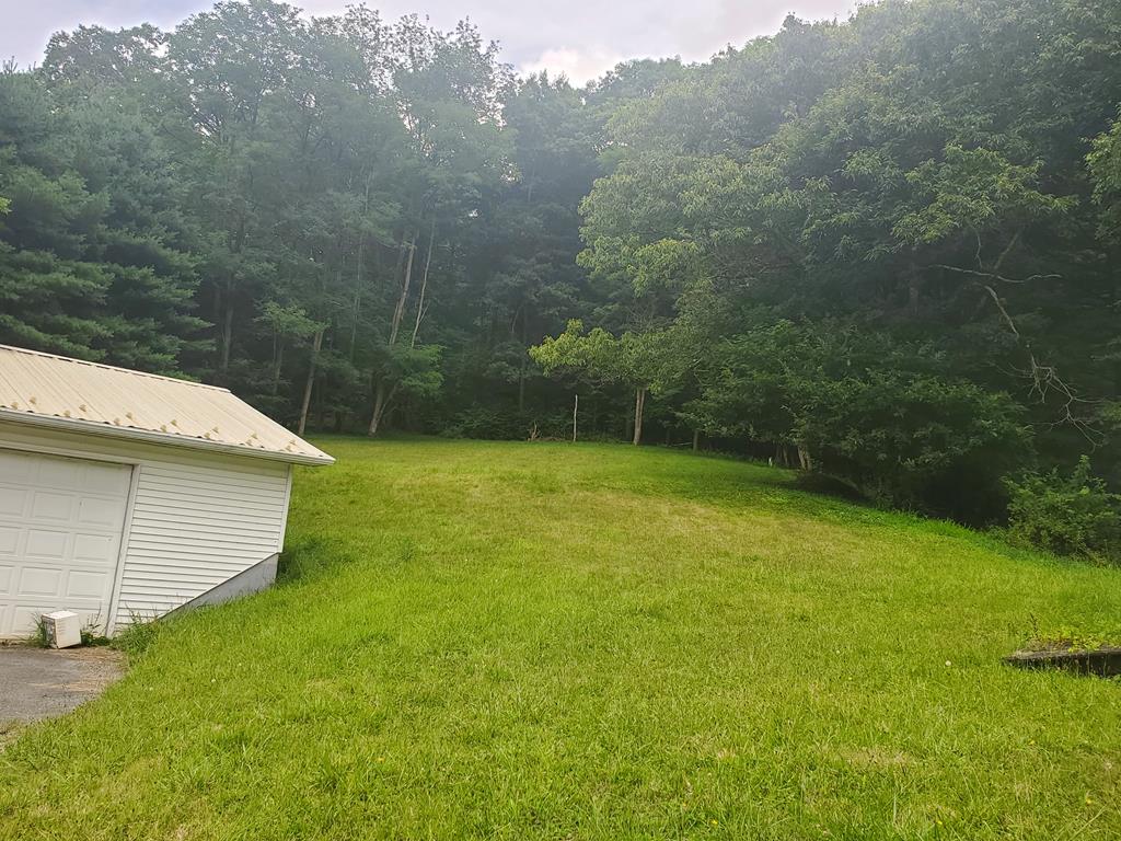 1140 Main Street - Photo 4