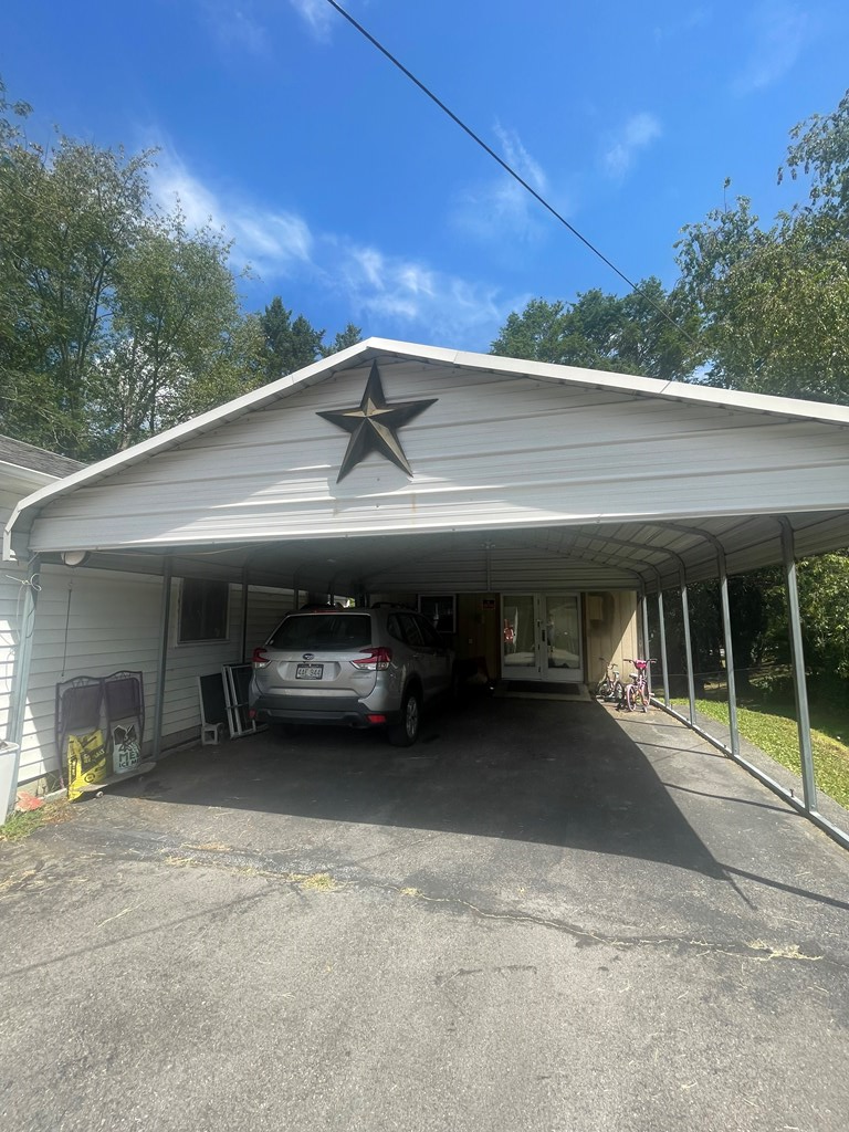 207 Clyde Street, Beckley, West Virginia image 13