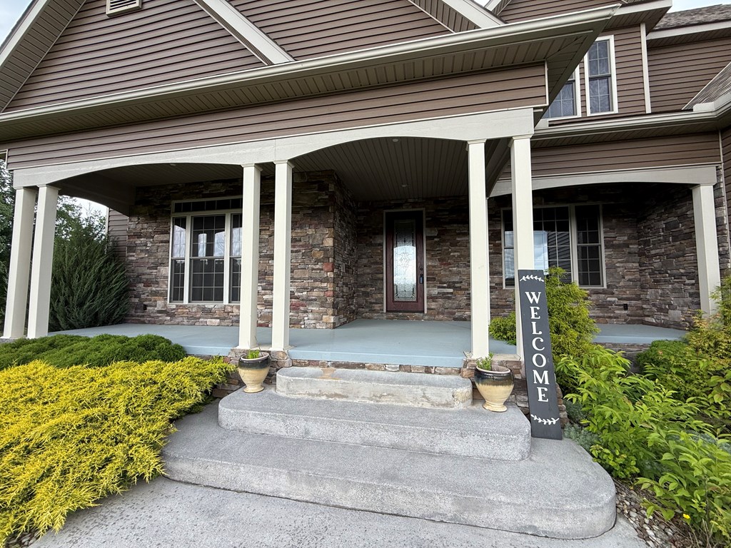 125 Breezewood Way, Fairdale, West Virginia image 6