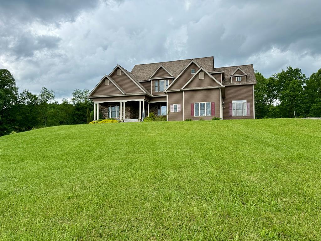 125 Breezewood Way, Fairdale, West Virginia image 2