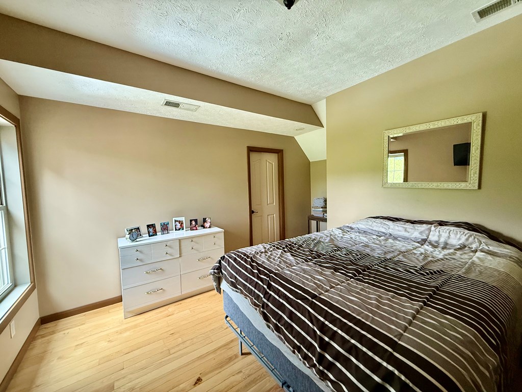 125 Breezewood Way, Fairdale, West Virginia image 29