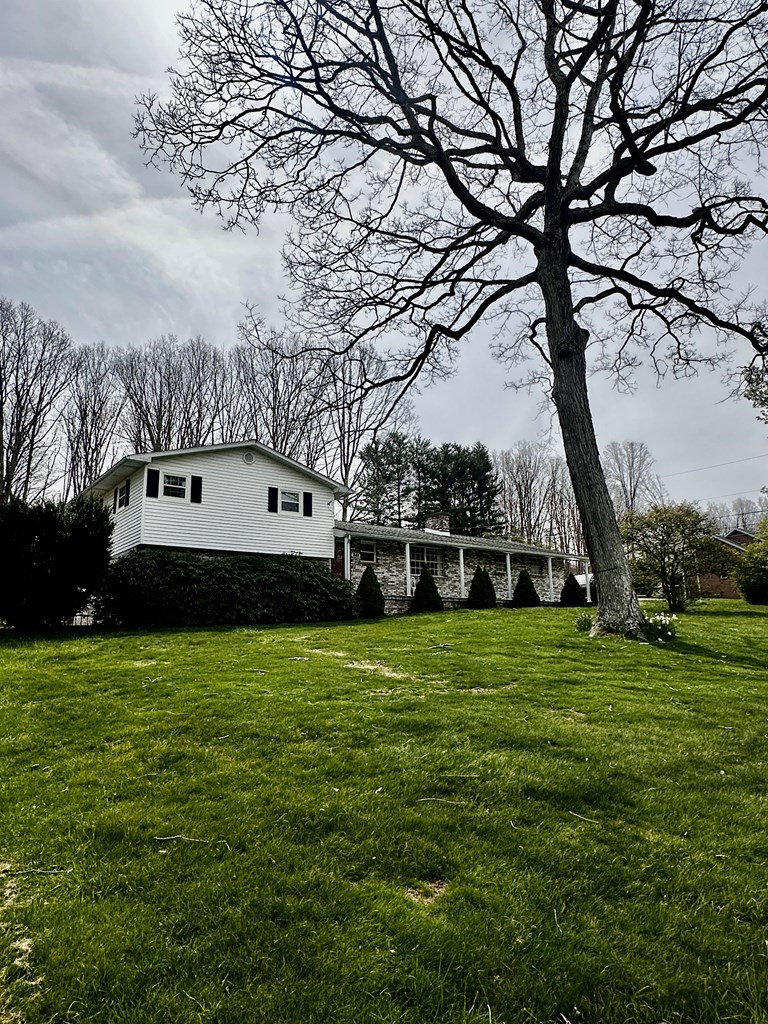 341 Division St, Shady Spring, West Virginia image 22