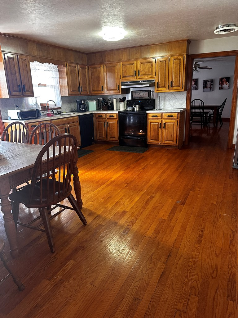 412 Orchard Ave, Beckley, West Virginia image 4