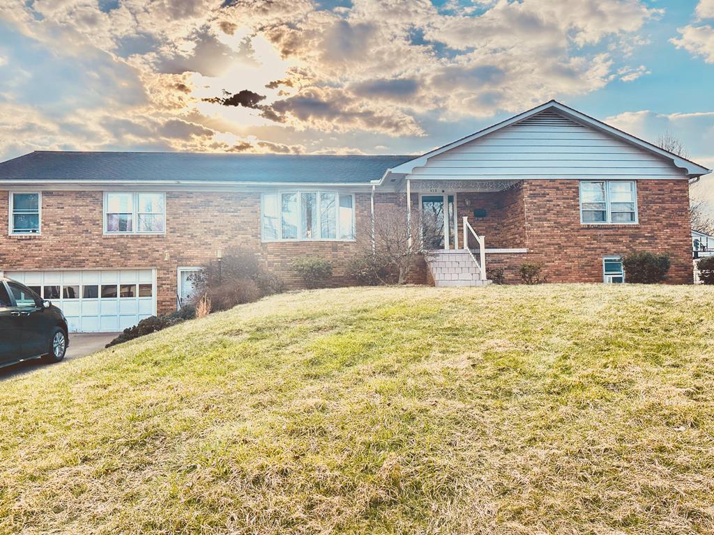 412 Orchard Ave, Beckley, West Virginia image 1