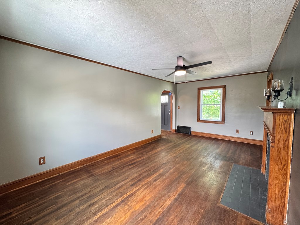 301 Burgess St, Beckley, West Virginia image 32