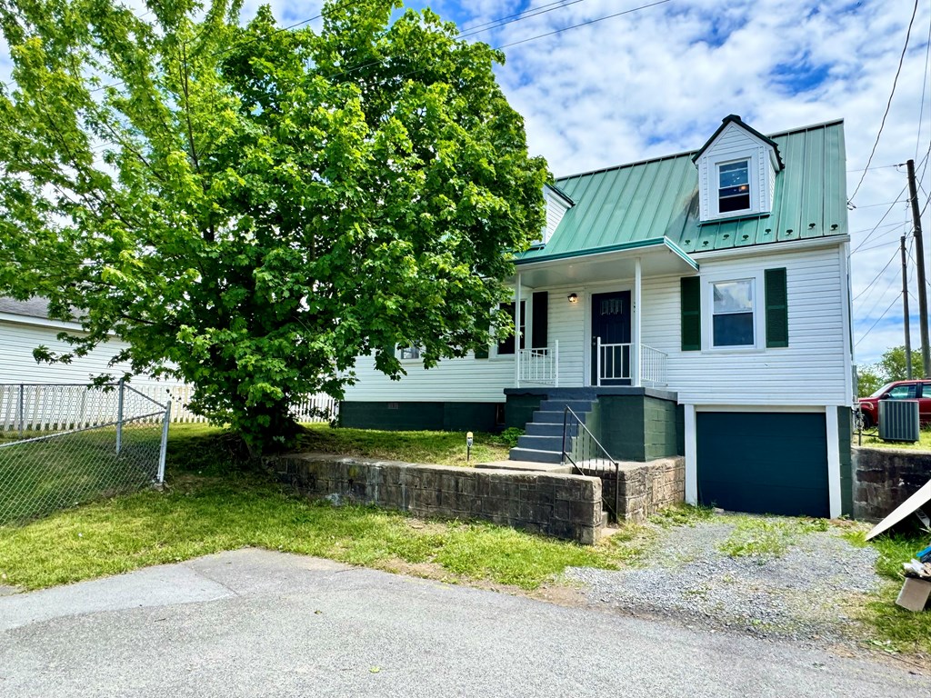 301 Burgess St, Beckley, West Virginia image 9