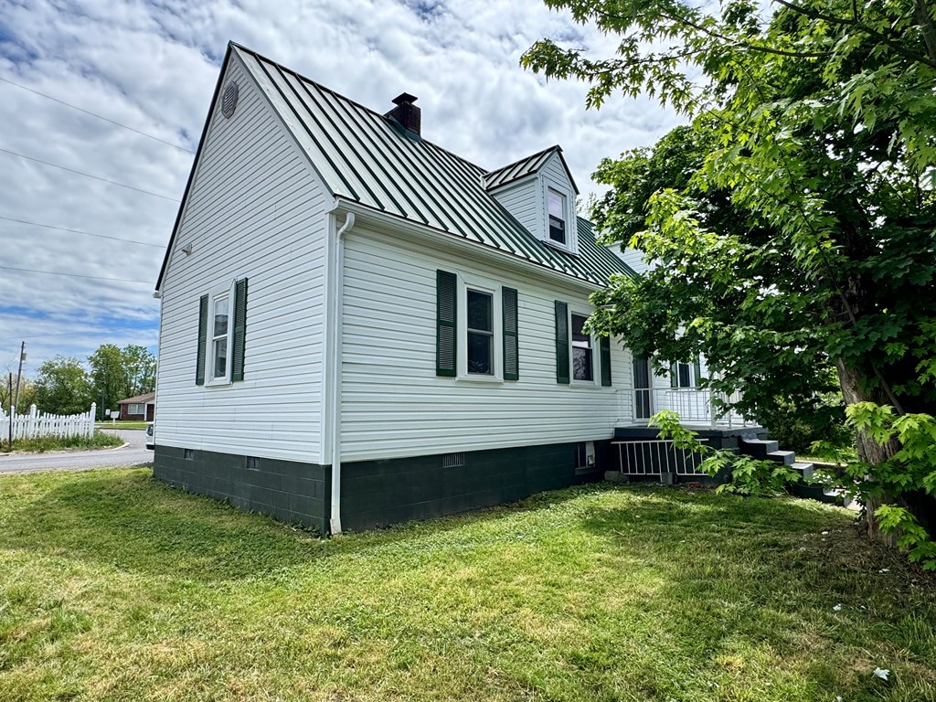 301 Burgess St, Beckley, West Virginia image 7