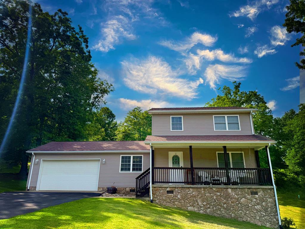 144 Oak Ridge Lane, Shady Spring, West Virginia image 1