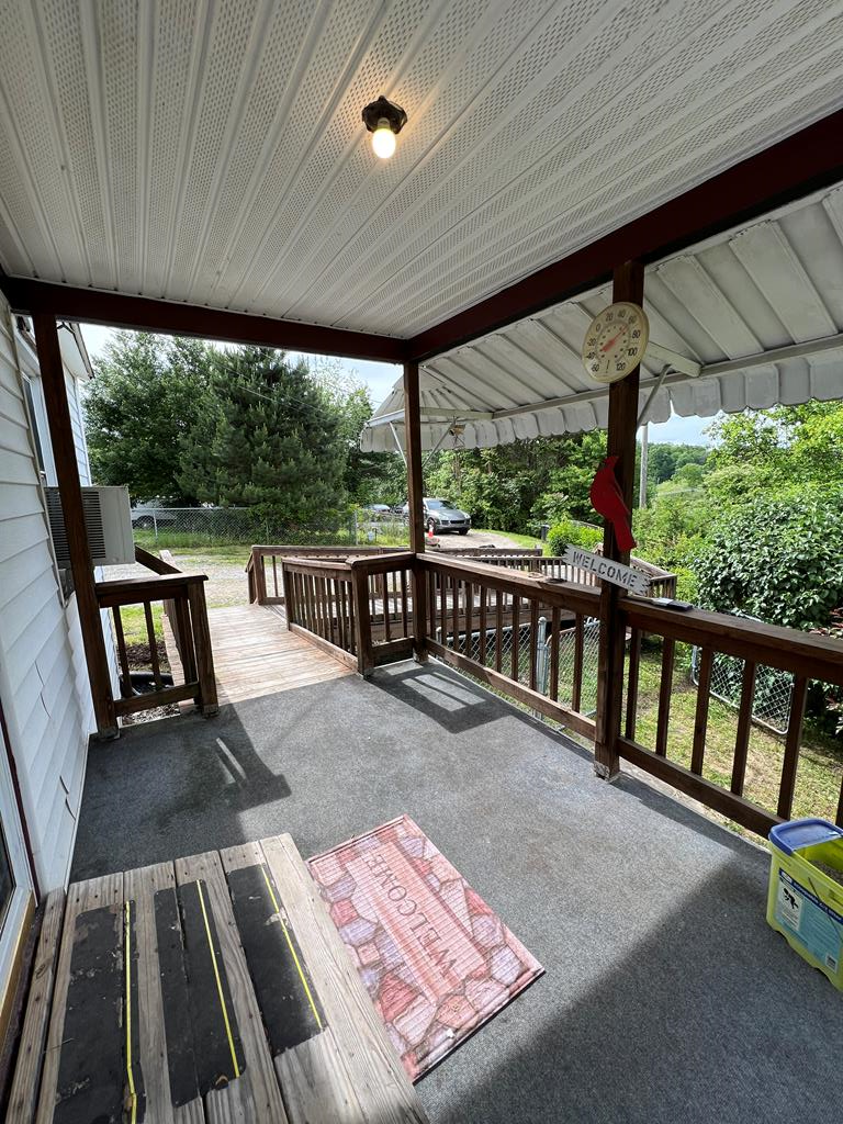 134 6th St, Bradley, West Virginia image 5