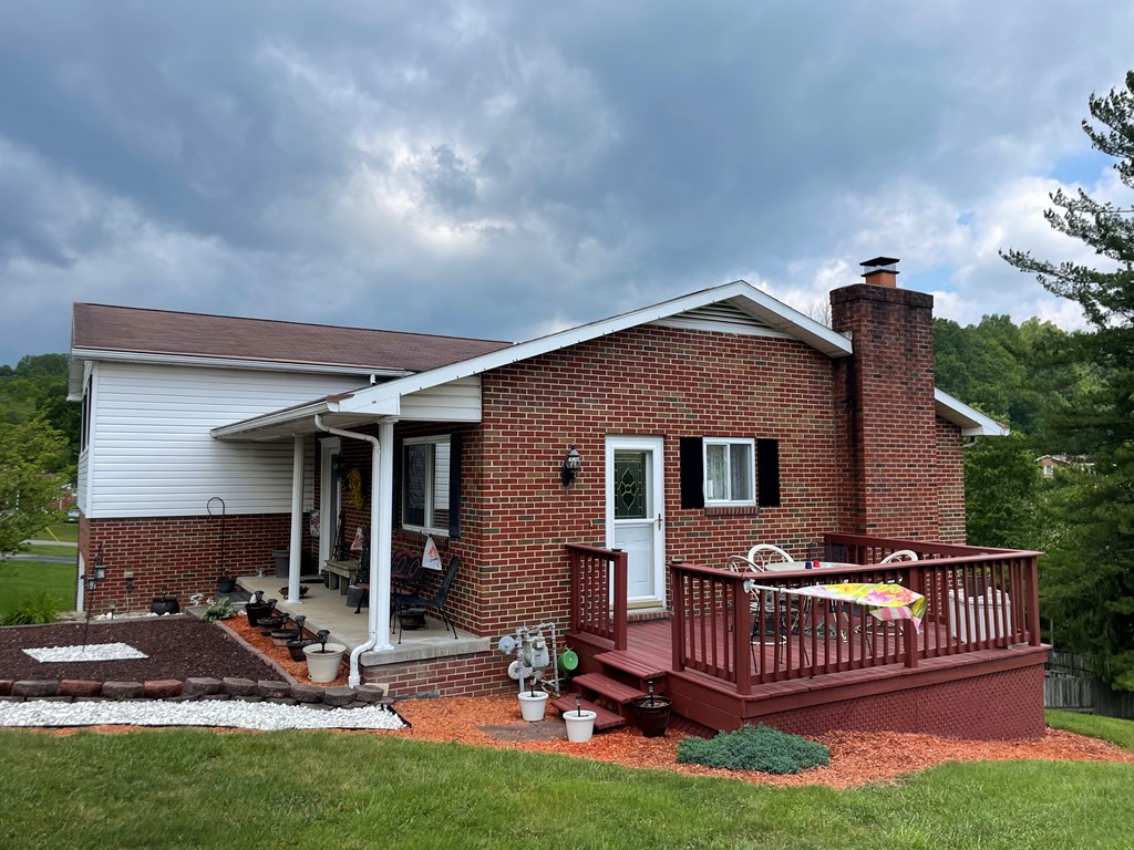 114 Sidney St, Beckley, West Virginia image 3