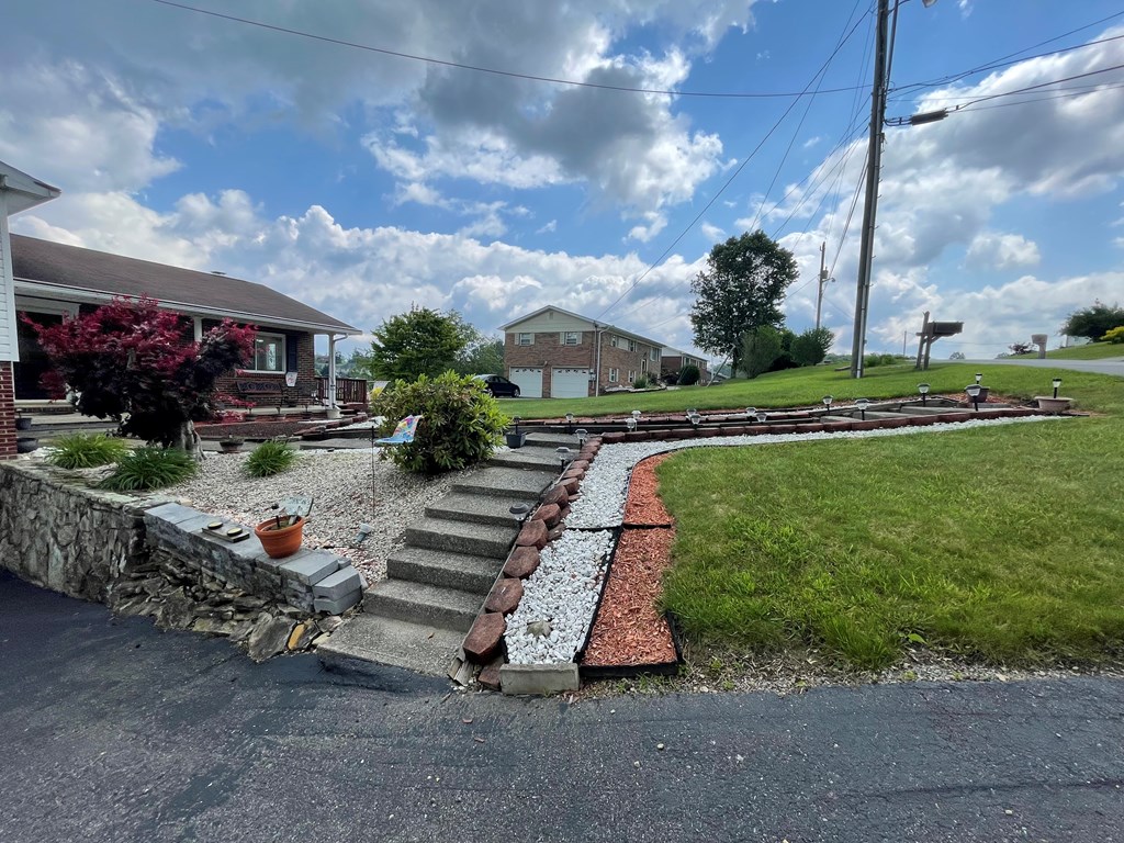 114 Sidney St, Beckley, West Virginia image 4