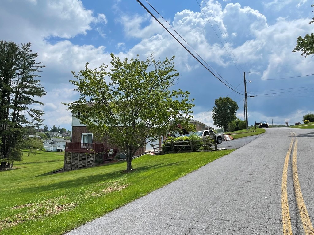114 Sidney St, Beckley, West Virginia image 50