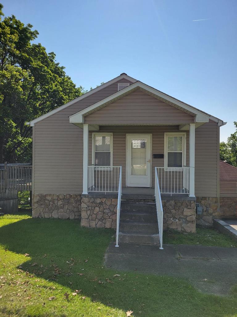 203 1/2 Reservoir Road, Beckley, West Virginia image 3