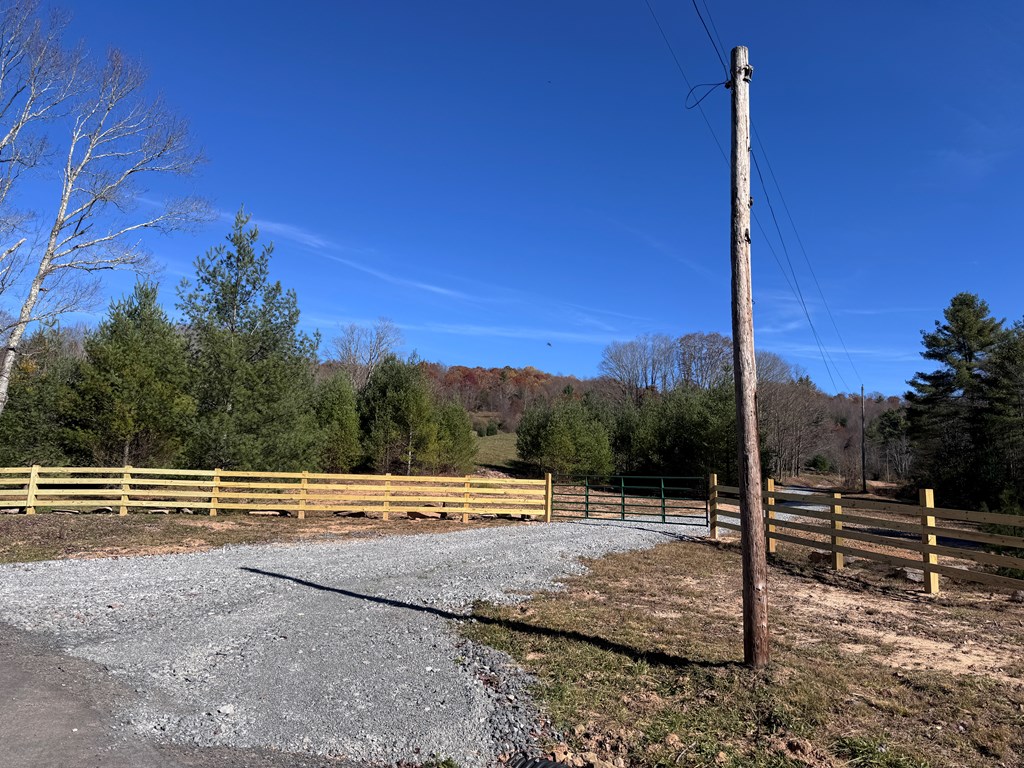 Cold Hollow Road, Rainelle, West Virginia image 2