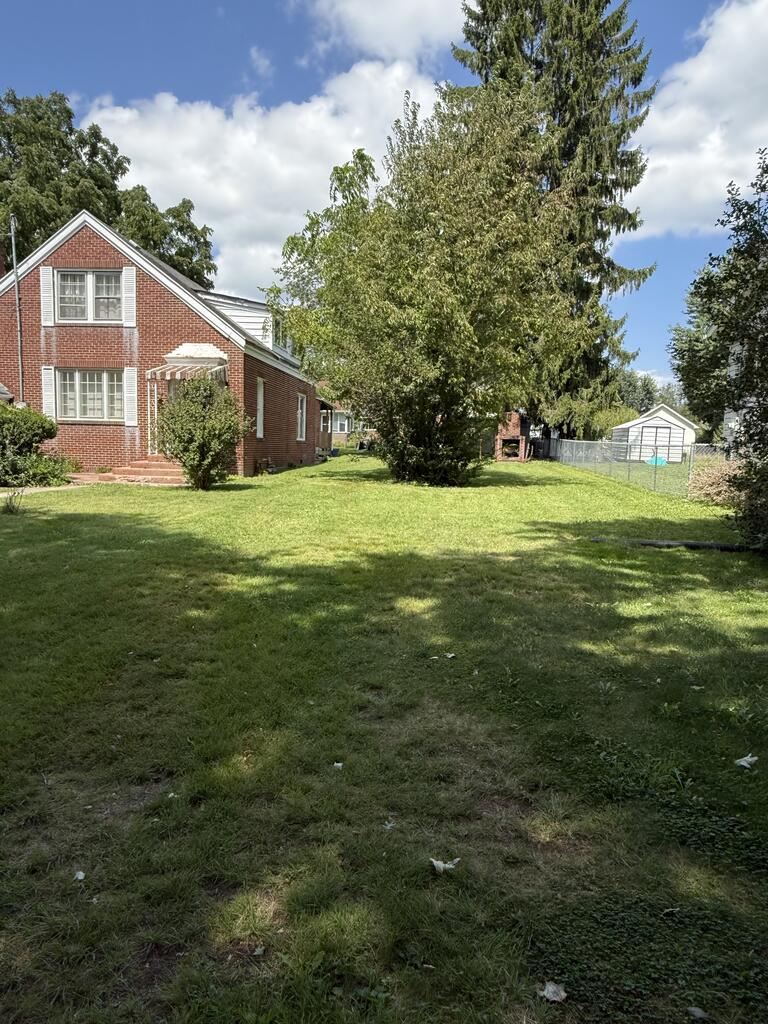 103 Porter Street - Photo 2