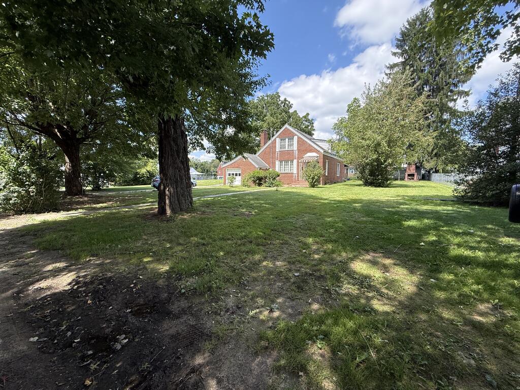 103 Porter Street - Photo 3