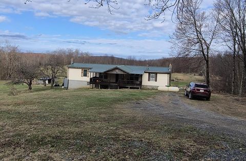 Mobile Home For Sale - 477 Pence Lane<br/> Greenbrier County, Nallen, WV 26680