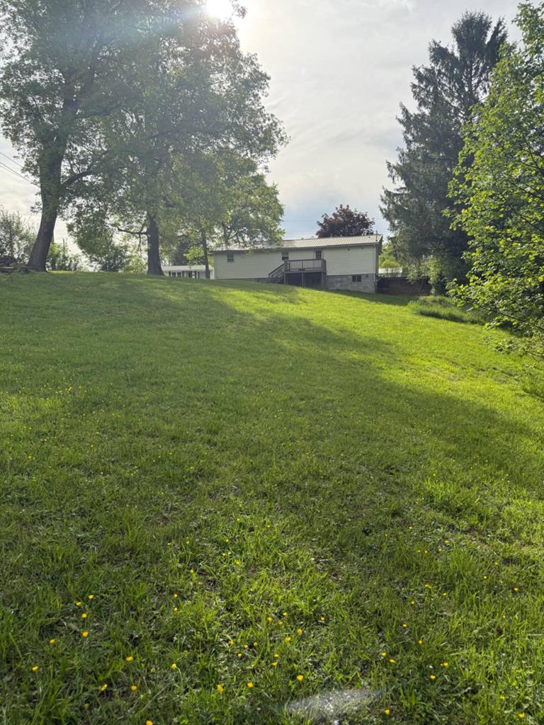 390 Circleview Dr, Beckley, West Virginia image 24