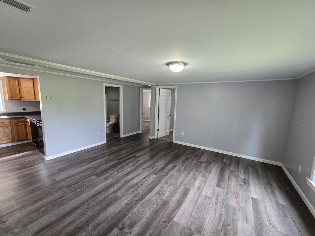 390 Circleview Dr, Beckley, West Virginia image 3