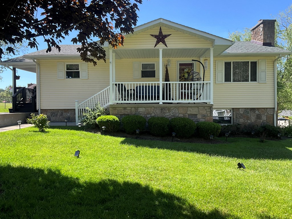 136 Taft Street - Photo 2