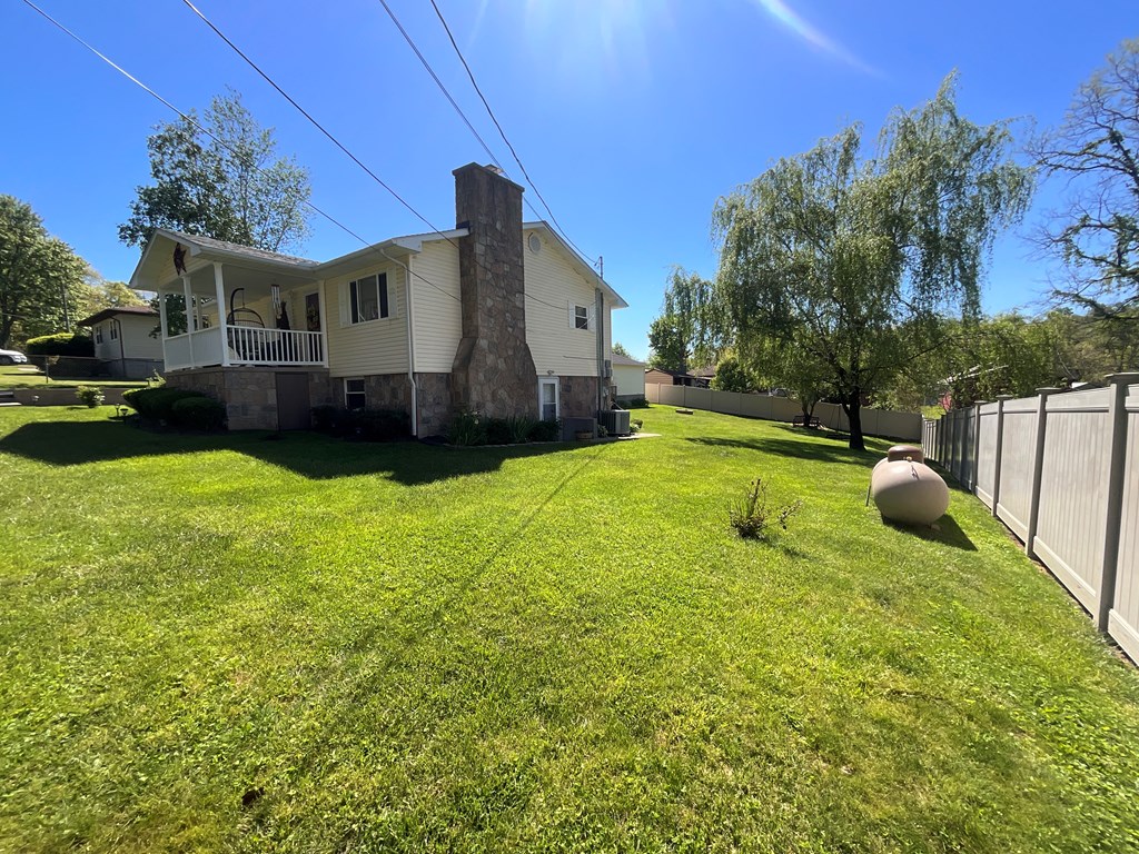 136 Taft Street - Photo 3