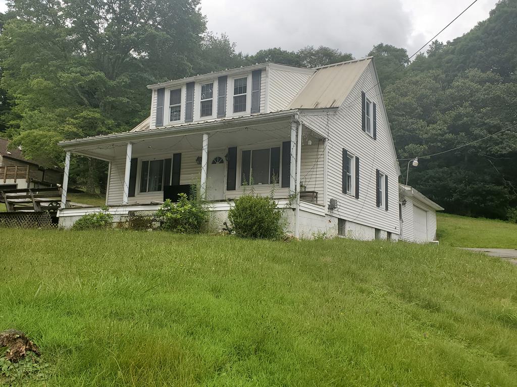 1140 Main Street, Rainelle, West Virginia image 1