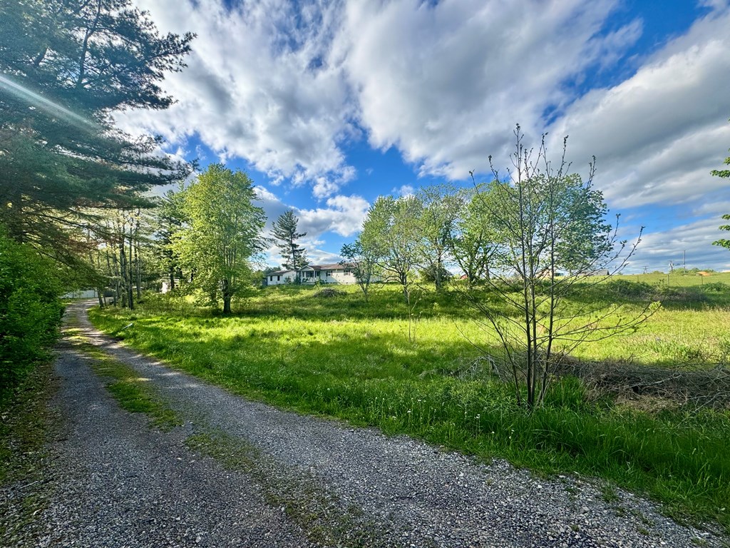 124 Cottonwood Ln, Beaver, West Virginia image 6