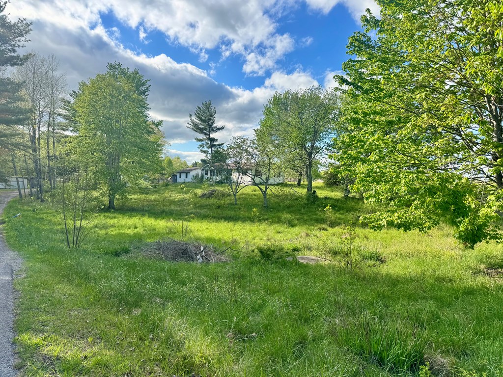 124 Cottonwood Ln, Beaver, West Virginia image 2