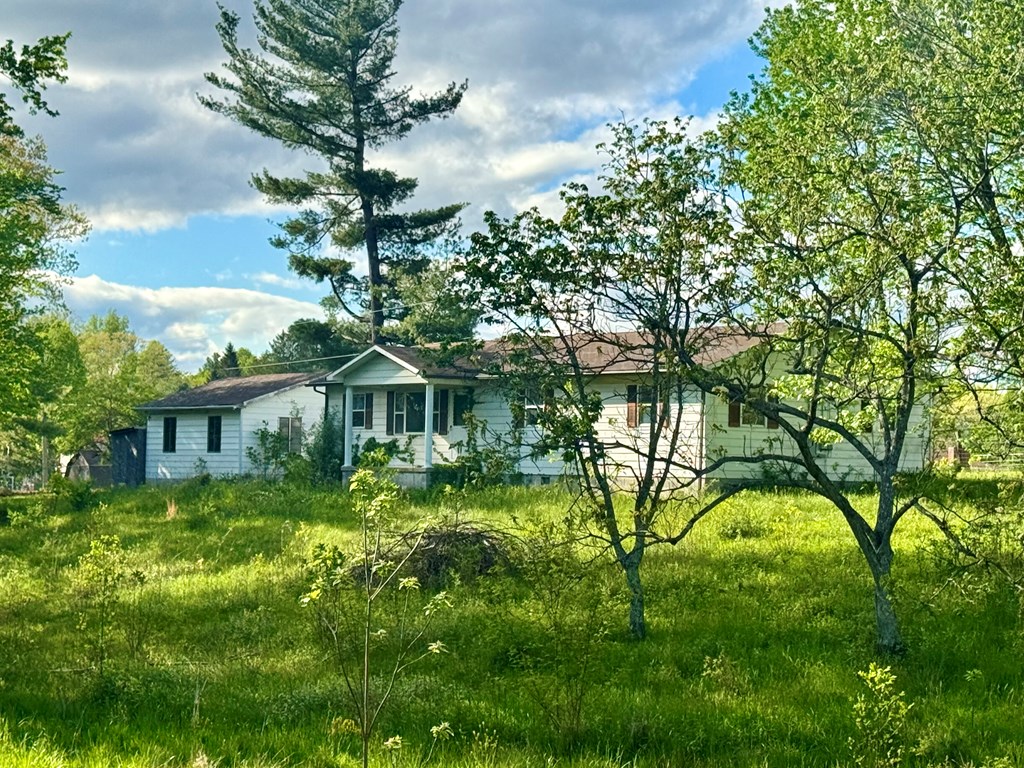 124 Cottonwood Ln, Beaver, West Virginia image 4