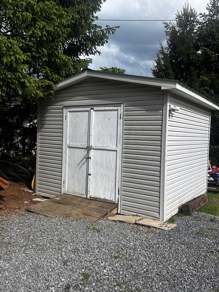 455 Midway Rd, Crab Orchard, West Virginia image 26