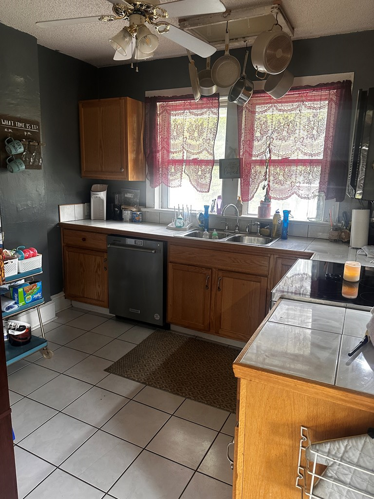455 Midway Rd, Crab Orchard, West Virginia image 7
