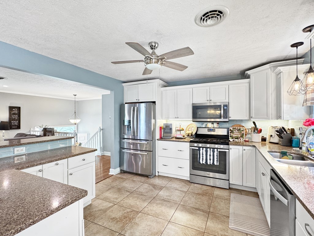 435 Old Mill Rd, Beckley, West Virginia image 4