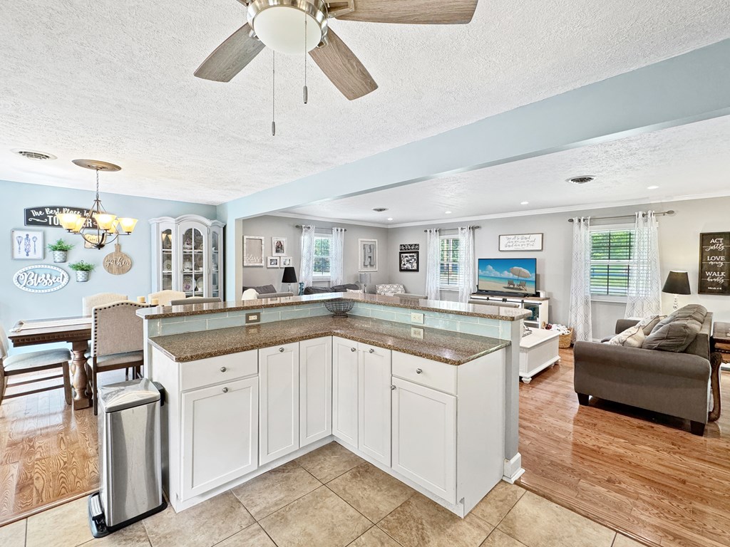 435 Old Mill Rd, Beckley, West Virginia image 3