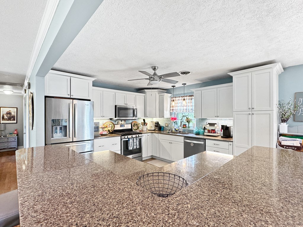 435 Old Mill Rd, Beckley, West Virginia image 5