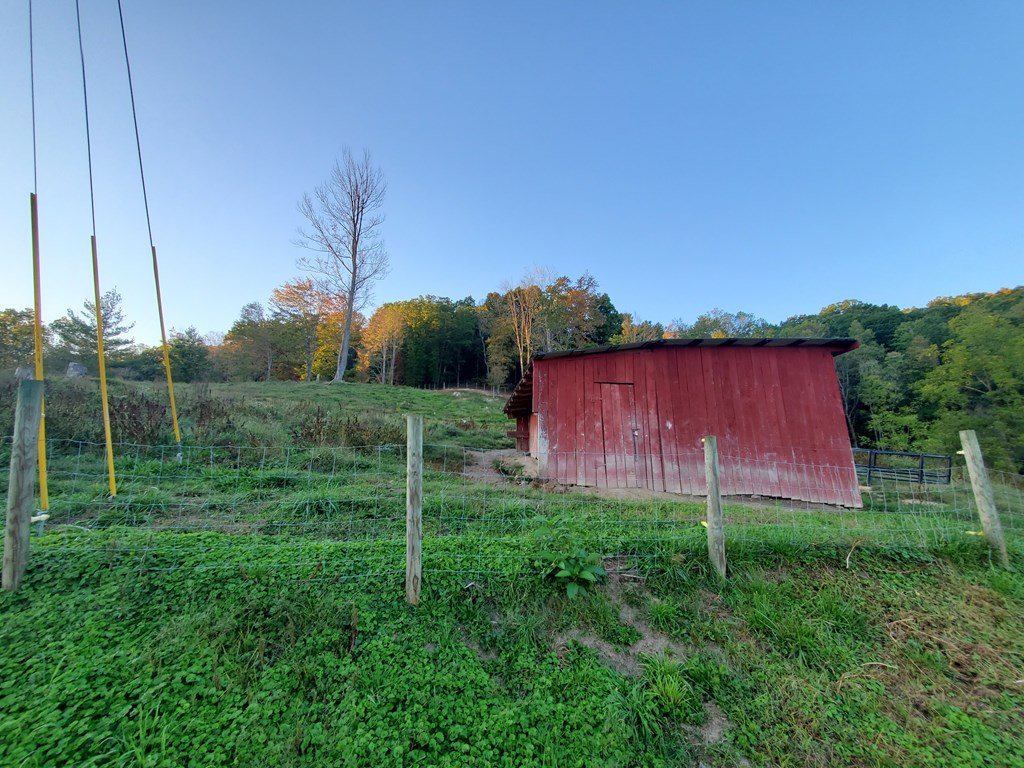 424 Sun Road, Glen Jean, West Virginia image 8