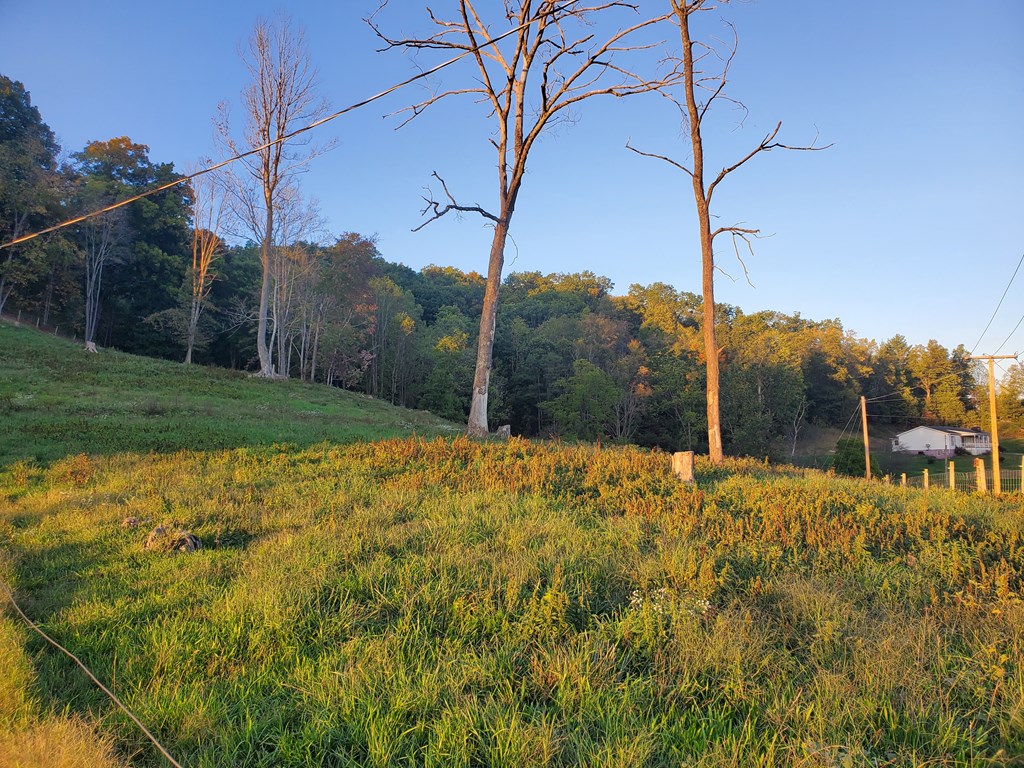 424 Sun Road, Glen Jean, West Virginia image 2