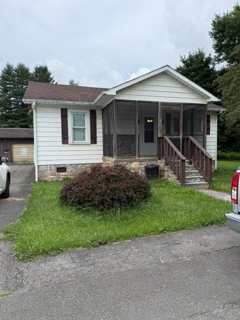 Homes For Sale - 106 Sixth St<br/> Rainelle, WV 25962