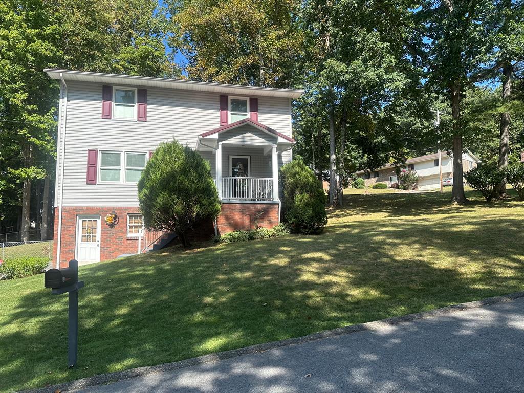 100 Cardinal Ln, Beckley, West Virginia image 1